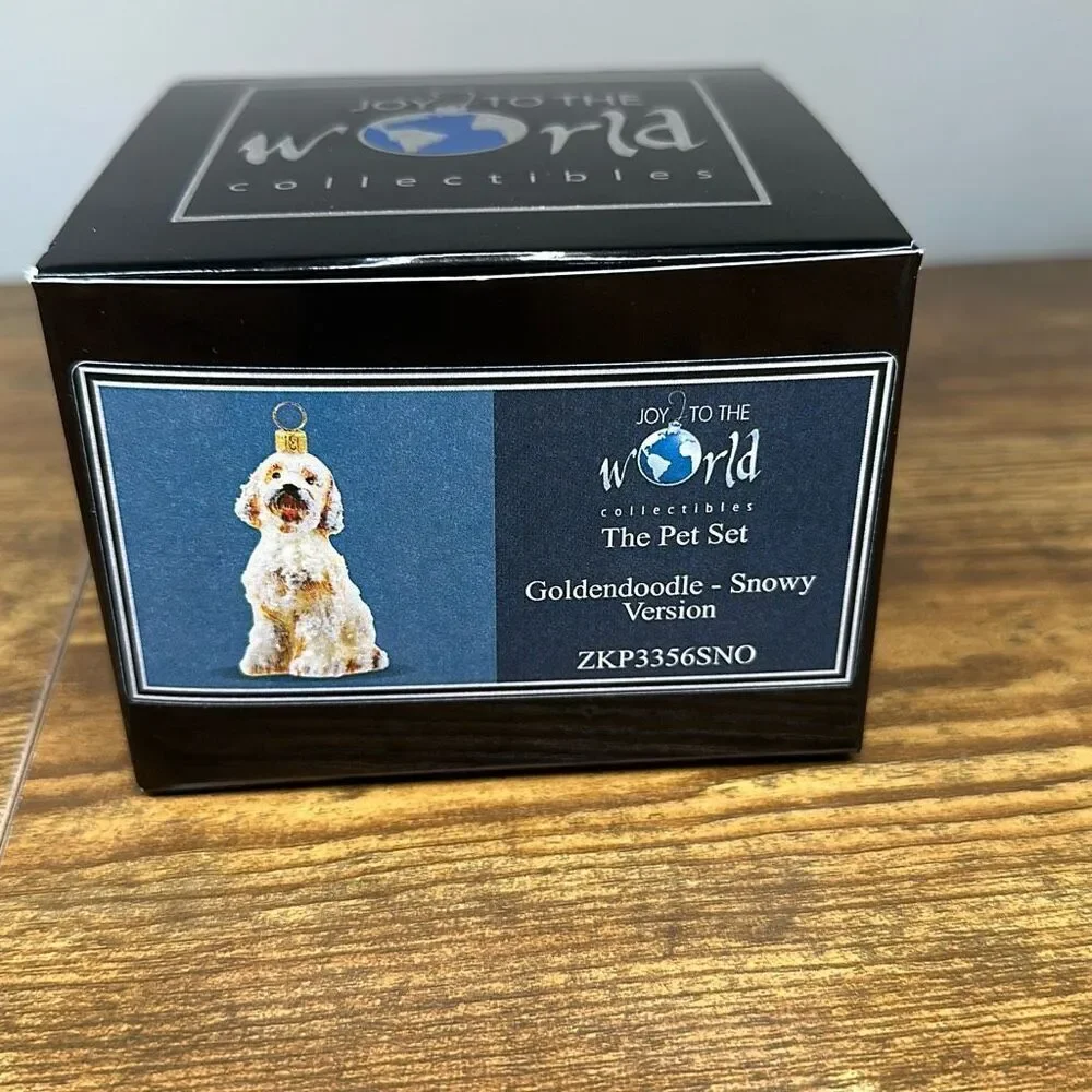 Joy To The World Collectibles -‎ Goldendoodle Snowy Version Painted Glass Poland